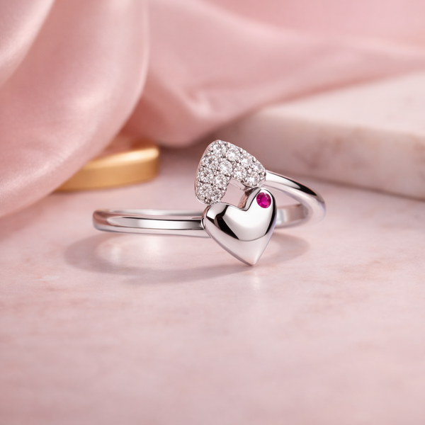 Amora Ring in 925 Sterling Silver