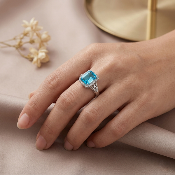 Azure Ring in 925 Sterling Silver