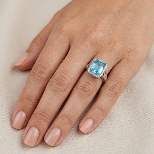 Azure Ring in 925 Sterling Silver